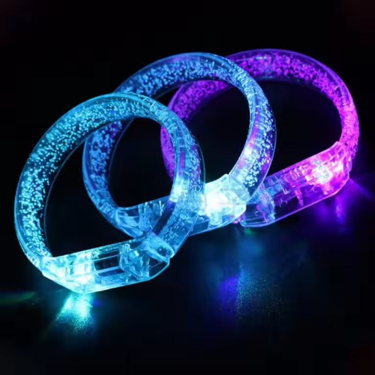 Pack of 100 Basic led wristbands with button